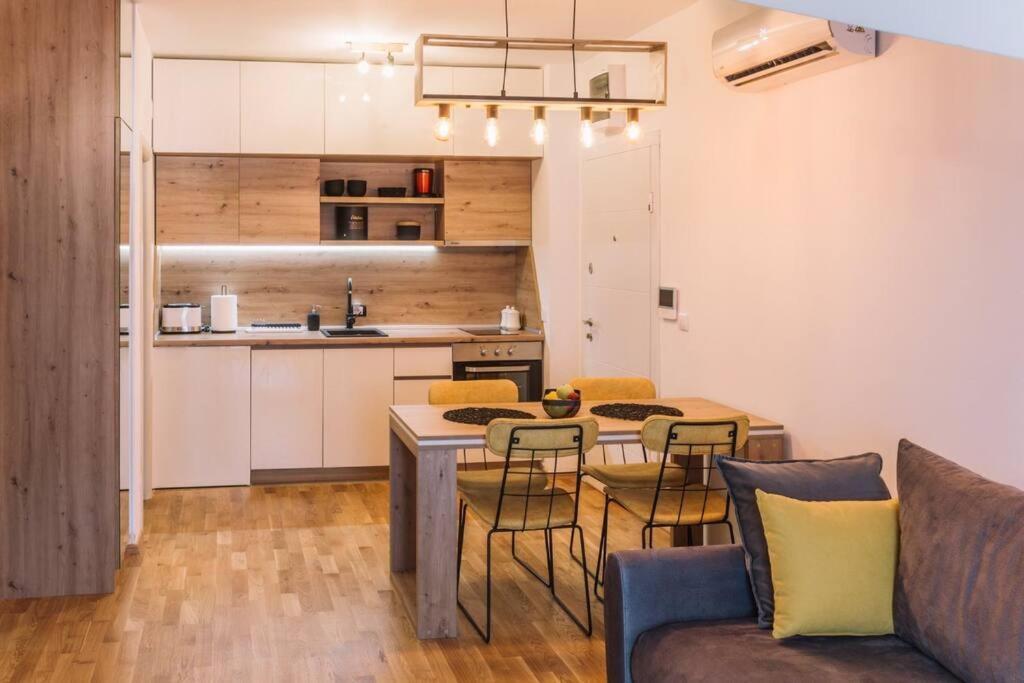 Mt One-bedroom Boho Apartment, * Budva